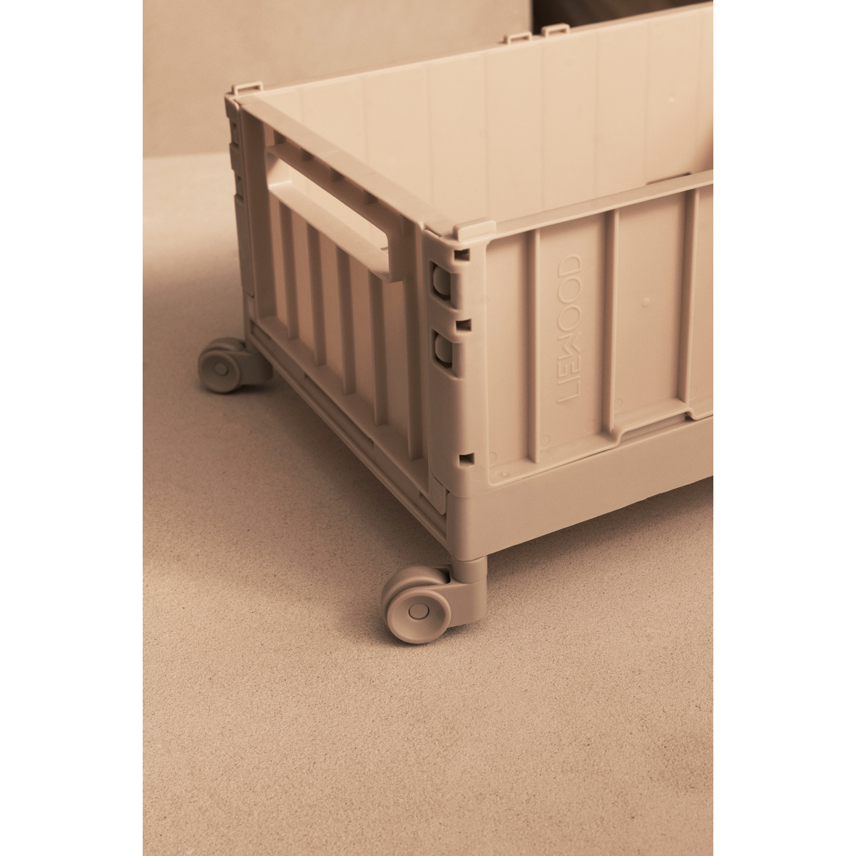 Liewood WESTON Aufbewahrungsbox mit Rädern Medium - Sandy - Aufbewahrungsbox