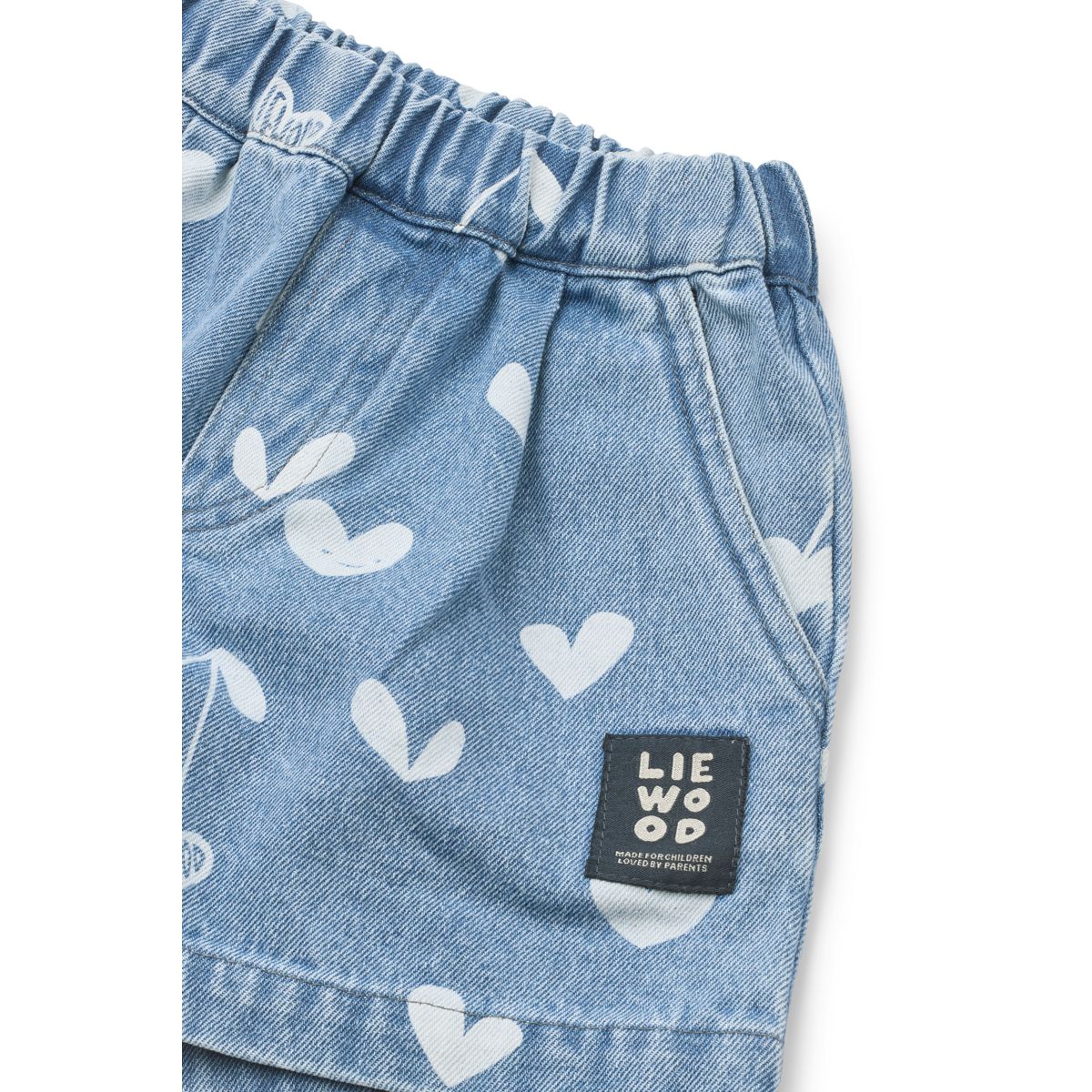 Liewood BORRISA bedruckte Jeansshorts - Sweethearts / light blue denim - Shorts