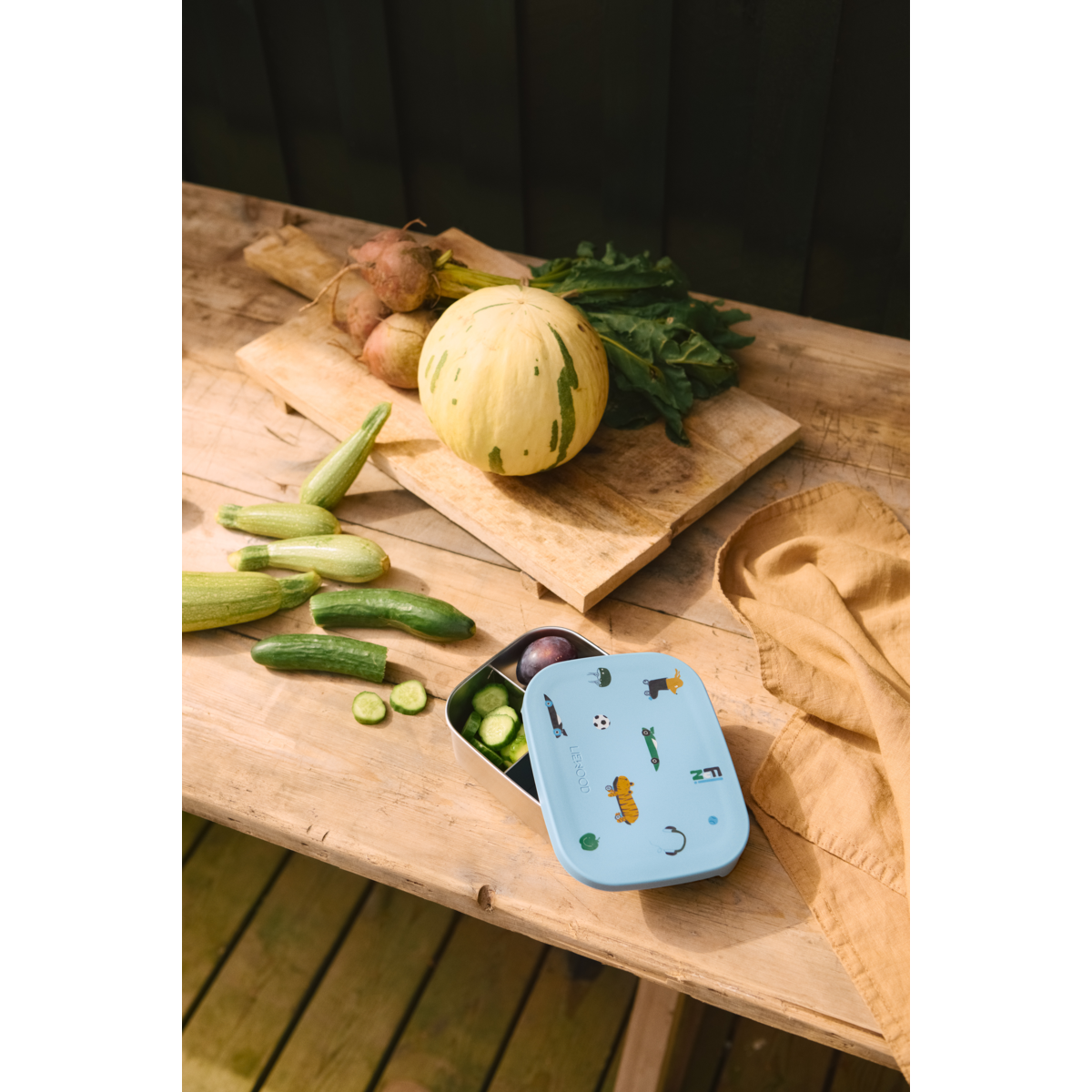 Liewood ARTHUR Lunchbox - Fun / Beach blue - Brotdose