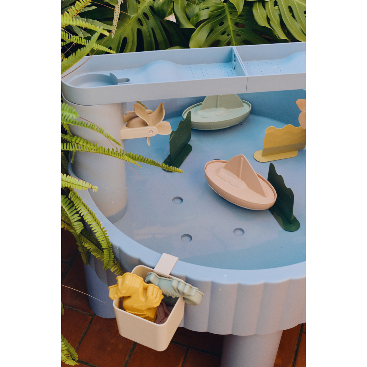 Liewood Sepp Aktivitätstisch - Beach blue multi mix - Outdoor-Spielzeug